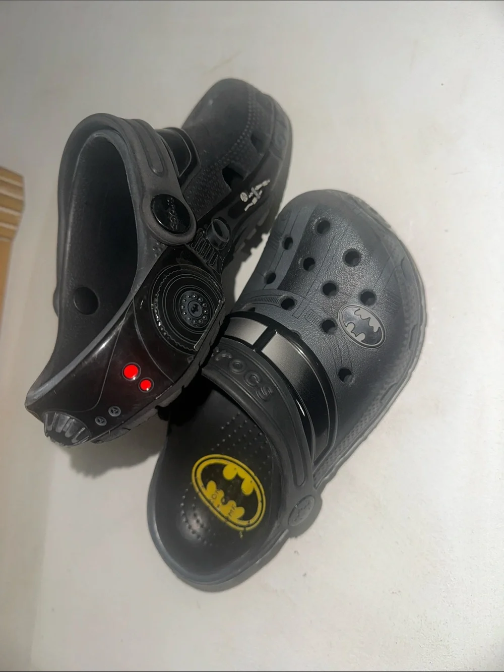 Crocs Kids Batman Batmobile Clogs Size 11 DC Comics Superhero
